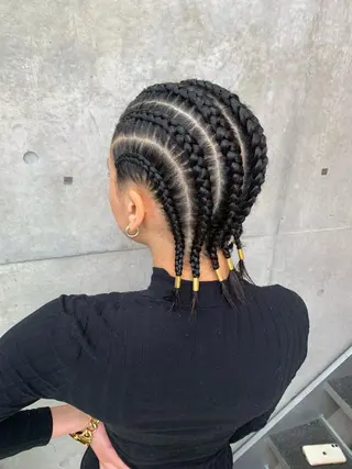 ミディアム ヘアアレンジ HARURU🪮✨ ブレイズ海外ヘアのヘアスタイル