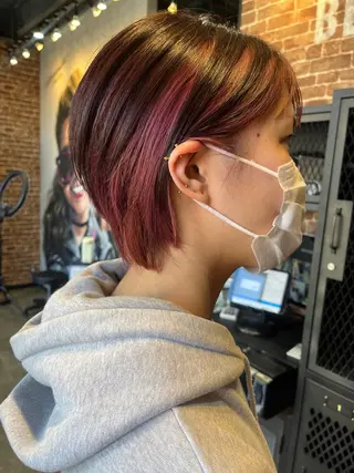 ミディアム カラー 久木原 ゆりのヘアスタイル