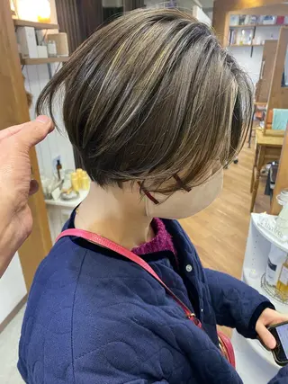 ショート 西尾 隆介のヘアスタイル
