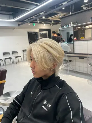 カラー メンズ ハイトーン特化/渋谷 ⚡️コースケ⚡️のヘアスタイル