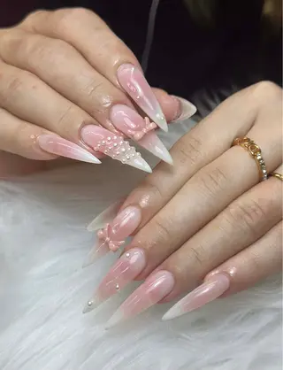 ネイル NIE MoMoのネイルデザイン