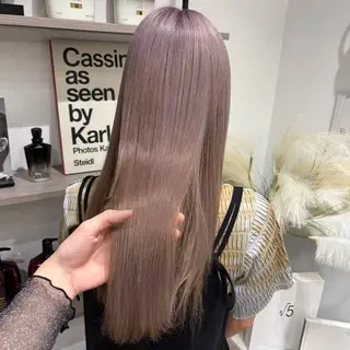 ロング カラー 柳原 沙耶のヘアスタイル