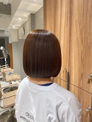 ミディアム カラー kou🌥️レイヤー /艶カラーのヘアスタイル