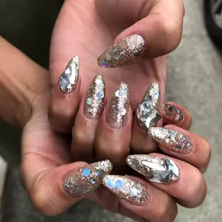 ネイル MAKANI salonのネイルデザイン