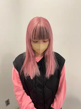 ロング 広島:ミルキーカラー tsumaのヘアスタイル