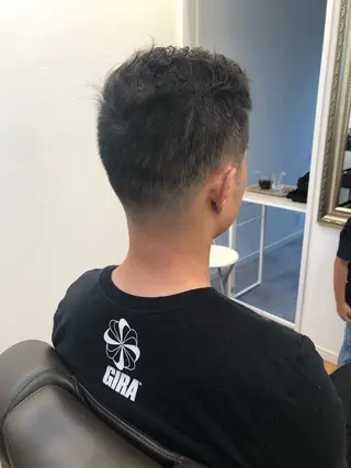 メンズ ツノガイ エリのヘアスタイル