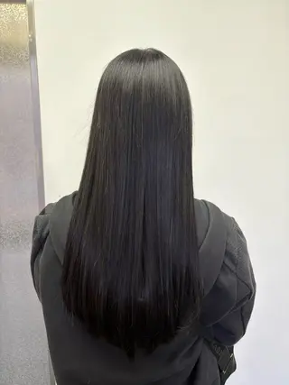 ロング カラー saya （サヤ）のヘアスタイル