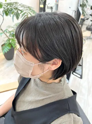 ショート カラー くさかみさき🌼暖色 /耳つぼ/オタク🌼のヘアスタイル