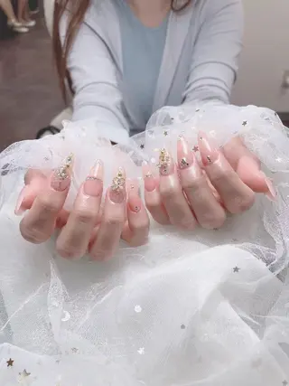 ネイル ENsalon AKIRAのネイルデザイン