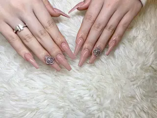 ロング salon  Lilou所属・salon Lilouのネイルデザイン