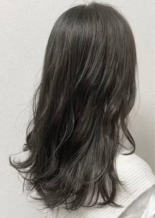 セミロング 髪質改善お任せ ください♪ひとみのヘアスタイル