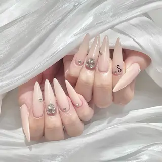 ネイル WISTERIA midoriのネイルデザイン