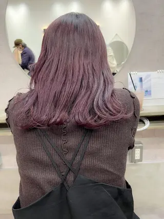 セミロング カラー kana ARENDのヘアスタイル