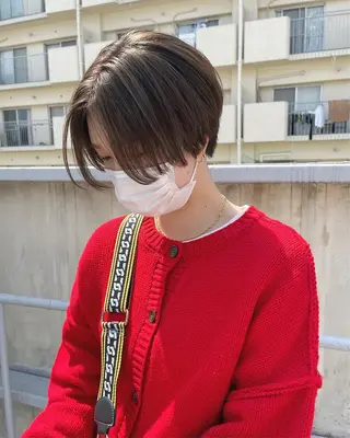 ショート カラー ハイトーン/ショート 村上淳乃🐥のヘアスタイル