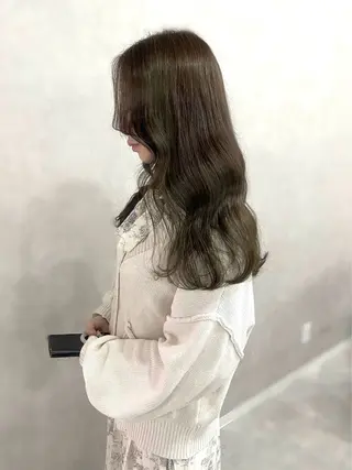 ロング カラー 盛れる顔まわり✨🎀 レイヤー別所好葉のヘアスタイル