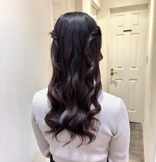 ヘアアレンジ 🇰🇷韓国レイヤー 多幸感メイク🤍のヘアスタイル