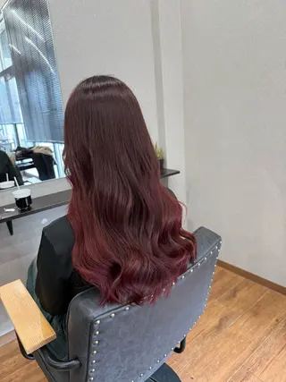 ロング カラー 鵜飼 真伍のヘアスタイル