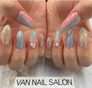 ネイル Van Nail Salonのネイルデザイン