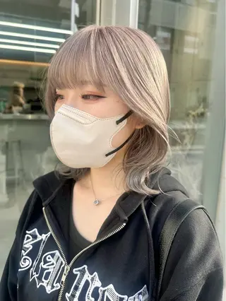 ミディアム 大塚 夏生のヘアスタイル