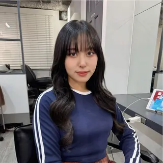 ロング 🌈レイヤー×髪質改 善TR🌈タツヒコのヘアスタイル