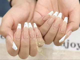 ネイル Nail Salon To Beのネイルデザイン