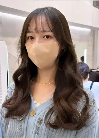 ロング カラー ヘアアレンジ 貴方以上に貴方の髪を 想う🌕野口昴夢のヘアスタイル