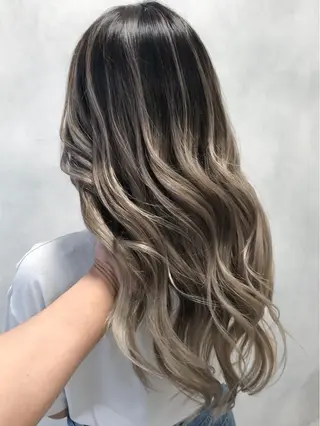 ロング カラー welring hair salonのヘアスタイル