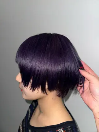 ショート カラー 𝘀𝗮𝗲 ⑅*/ 艶髪/ショートボブのヘアスタイル