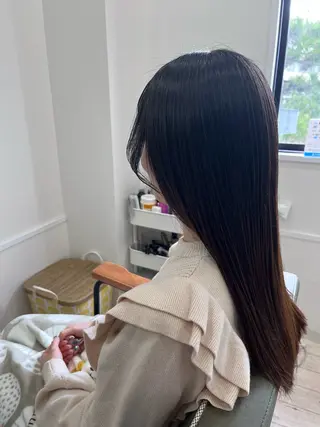 ロング M.arc 【マーキ】のヘアスタイル