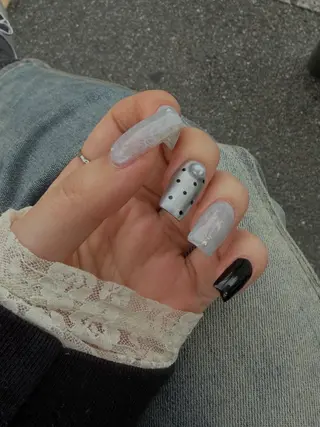 ネイル One HARUNAのネイルデザイン