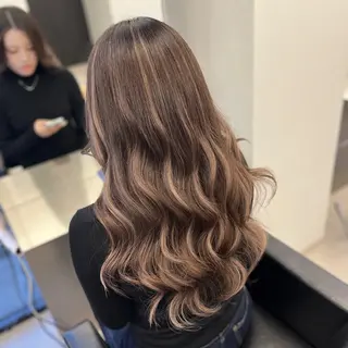 MOMOKA /　Lapis今泉店のヘアスタイル