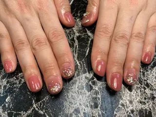 ショート ネイル ✴︎ Delightのネイルデザイン