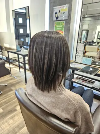 ミディアム 山田 一輝のヘアスタイル