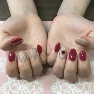 ネイル 西岡 杏のネイルデザイン