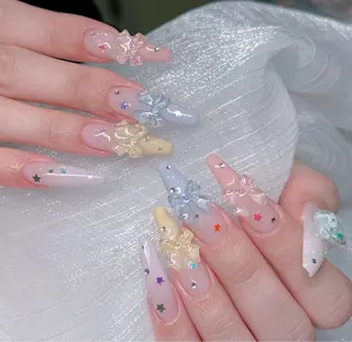 ネイル REI NAのネイルデザイン