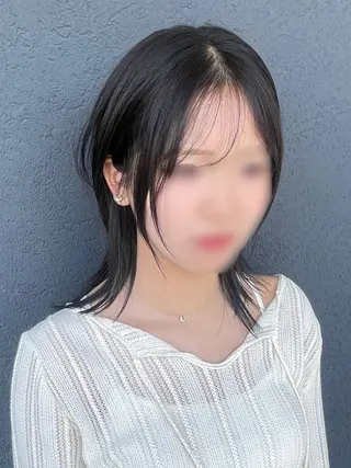 ミディアム 韓国タッセルカット レイヤーカットのヘアスタイル