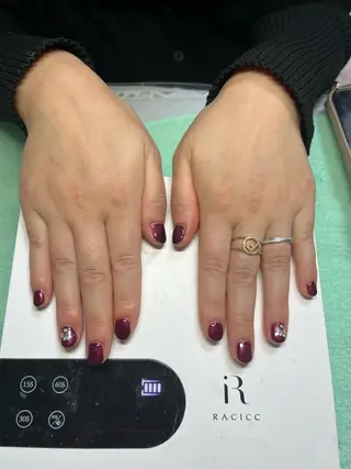 ネイル 鈴木 理乃のネイルデザイン