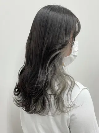 ミディアム カラー ヘアアレンジ 🦄インナーカラー 🦄貫井彩花のヘアスタイル