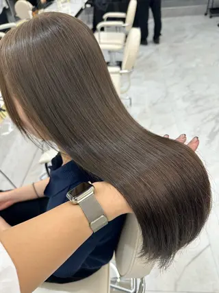 ロング 似合わせレイヤーカッ ト🩶瀧本美咲のヘアスタイル