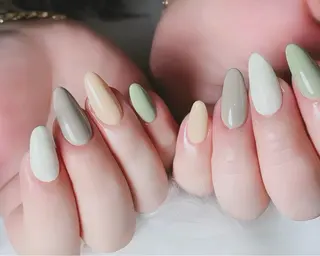 ネイル AKIKO ネイルサロンのネイルデザイン