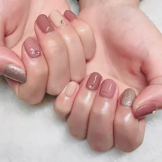 ネイル 𝐍𝐄𝐎 𝐉𝐔𝐑𝐈のネイルデザイン