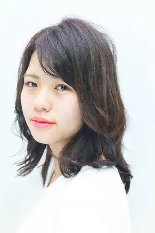 ミディアム カラー 佐野 寛のヘアスタイル