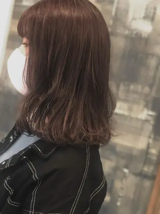 ミディアム カラー 日高 香織のヘアスタイル