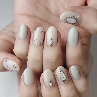 ネイル Queens 榊 まおのネイルデザイン