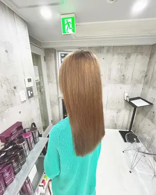 セミロング カラー 【毎朝セット3分】 メンズパーマ　真人のヘアスタイル