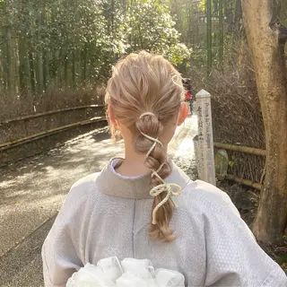 ロング 広島:ミルキーカラー tsumaのヘアスタイル