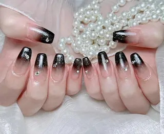 ネイル Momo 🤍のネイルデザイン