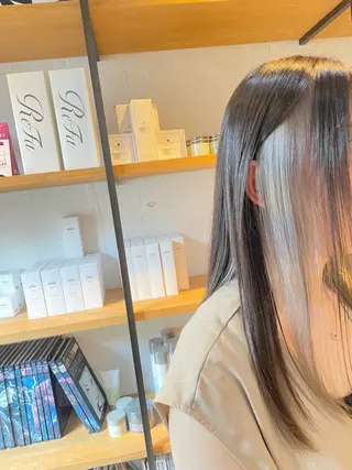 ロング EIGHT　サイショ ミズキのヘアスタイル
