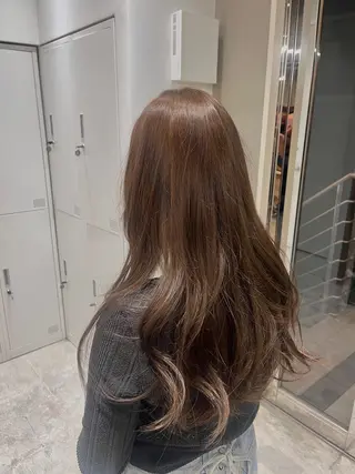 ロング 透明感カラー🪽 ゆうかのヘアスタイル
