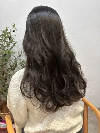 ロング 小顔ショート/透明感 カラー/チサトのヘアスタイル